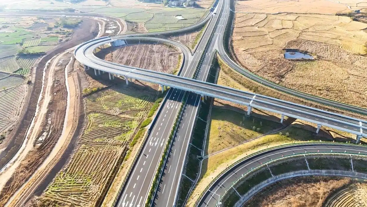 55e736d12f2eb9382e47308483a47c25e4dd6ff1_副本.jpg 55e736d12f2eb9382e47308483a47c25e4dd6ff1_副本.jpg